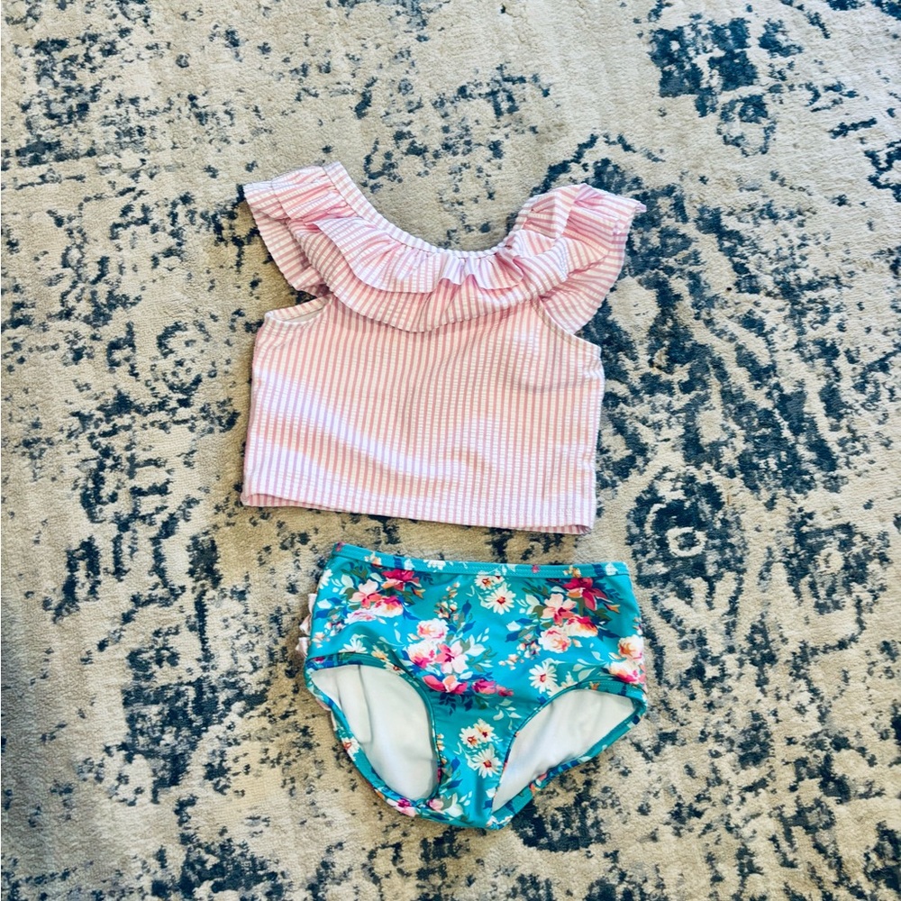 Ruffle Butts Pink Striped Top and Blue Floral Bottom Set - 5T